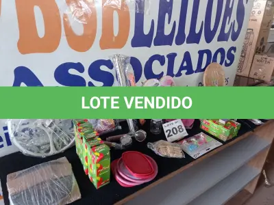 LOTE 208 - 50 -  ITENS DOMÉSTICOS (APROXIMADAMENTE) (NO ESTADO, NÃO SABEMOS SE FUNCIONA. LEILÃO NÃO TEM GARANTIA E NEM DEVOLUÇÃO, SUJEITO A POSSÍVEIS AVARIAS VISÍVEIS/OCULTAS E/OU AUSÊNCIA DE COMPONENTES)