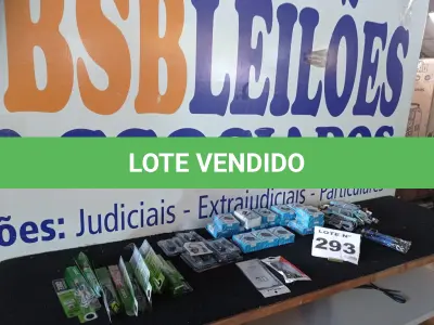 LOTE 293 - 60 – ITENS PARA CELULARES  (APROXIMADAMENTE)(NO ESTADO, NÃO SABEMOS SE FUNCIONA. LEILÃO NÃO TEM GARANTIA E NEM DEVOLUÇÃO, SUJEITO A POSSÍVEIS AVARIAS VISÍVEIS/OCULTAS E/OU AUSÊNCIA DE COMPONENTES)