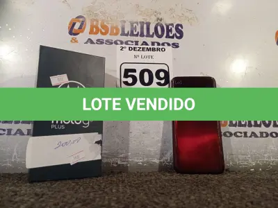 LOTE 509 - 01 CELULAR MOTO G8 PLUS. (NO ESTADO) ATENÇÃO! FAZER A VISITAÇÃO ANTES DE ARREMATAR, NÃO SABEMOS SE FUNCIONA. LEILÃO NÃO TEM GARANTIA E NEM DEVOLUÇÃO, SUJEITO A POSSÍVEIS AVARIAS VISÍVEIS/OCULTAS E/OU AUSÊNCIA DE COMPONENTES.