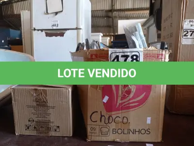 LOTE 478 - 24 FRASCOS DE ÁLCOOL ETÍLICO HIDRATADO 70º 190G E VÁRIOS CDS E DVD’S DIVERSOS. (NO ESTADO) ATENÇÃO! FAZER A VISITAÇÃO ANTES DE ARREMATAR, NÃO SABEMOS SE FUNCIONA. LEILÃO NÃO TEM GARANTIA E NEM DEVOLUÇÃO, SUJEITO A POSSÍVEIS AVARIAS VISÍVEIS/OCULTAS E/OU AUSÊNCIA DE COMPONENTES.