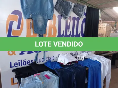 LOTE 171 - 35 – PEÇAS DE ROUPAS FEMININAS (APROXIMADAMENTE)(NO ESTADO, NÃO SABEMOS SE FUNCIONA. LEILÃO NÃO TEM GARANTIA E NEM DEVOLUÇÃO, SUJEITO A POSSÍVEIS AVARIAS VISÍVEIS/OCULTAS E/OU AUSÊNCIA DE COMPONENTES)