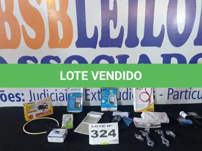 LOTE 324 - 12 – ITENS HOSPITALAR DIVERSOS (NO ESTADO, NÃO SABEMOS SE FUNCIONA. LEILÃO NÃO TEM GARANTIA E NEM DEVOLUÇÃO, SUJEITO A POSSÍVEIS AVARIAS VISÍVEIS/OCULTAS E/OU AUSÊNCIA DE COMPONENTES)