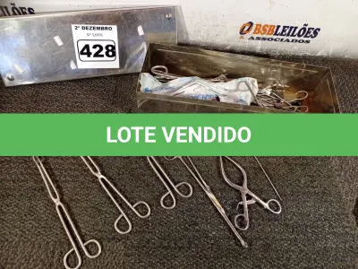 LOTE 428 - 01 LOTE COM INSTRUMENTAIS ODONTOLÓGICOS. (NO ESTADO) ATENÇÃO! FAZER A VISITAÇÃO ANTES DE ARREMATAR, NÃO SABEMOS SE FUNCIONA. LEILÃO NÃO TEM GARANTIA E NEM DEVOLUÇÃO, SUJEITO A POSSÍVEIS AVARIAS VISÍVEIS/OCULTAS E/OU AUSÊNCIA DE COMPONENTES.