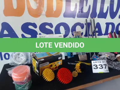LOTE 337 - 20 – ITENS FERRAGISTA DIVERSOS  (APROXIMADAMENTE)(NO ESTADO, NÃO SABEMOS SE FUNCIONA. LEILÃO NÃO TEM GARANTIA E NEM DEVOLUÇÃO, SUJEITO A POSSÍVEIS AVARIAS VISÍVEIS/OCULTAS E/OU AUSÊNCIA DE COMPONENTES)