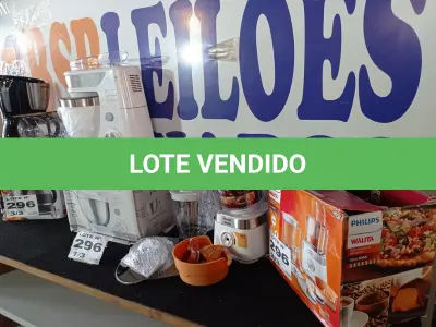 LOTE 296 - 01 BATEDEIRA PLANETÁRIA MONDIAL – 01 PROCESSADOR PHILIPS WALITA – 01 CAFETEIRA MONDIAL (NO ESTADO, NÃO SABEMOS SE FUNCIONA. LEILÃO NÃO TEM GARANTIA E NEM DEVOLUÇÃO, SUJEITO A POSSÍVEIS AVARIAS VISÍVEIS/OCULTAS E/OU AUSÊNCIA DE COMPONENTES)