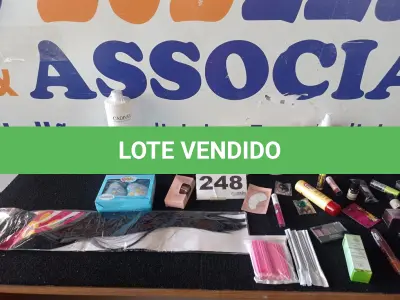 LOTE 248 - 40 – ITENS DE COSMÉTICOS DIVERSOS (APROXIMADAMENTE) (NO ESTADO, NÃO SABEMOS SE FUNCIONA. LEILÃO NÃO TEM GARANTIA E NEM DEVOLUÇÃO, SUJEITO A POSSÍVEIS AVARIAS VISÍVEIS/OCULTAS E/OU AUSÊNCIA DE COMPONENTES)