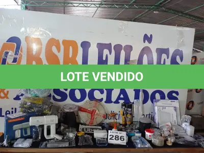 LOTE 286 - 50 – ITENS PARA FERRAGISTA DIVERSOS (APROXIMADAMENTE) (NO ESTADO, NÃO SABEMOS SE FUNCIONA. LEILÃO NÃO TEM GARANTIA E NEM DEVOLUÇÃO, SUJEITO A POSSÍVEIS AVARIAS VISÍVEIS/OCULTAS E/OU AUSÊNCIA DE COMPONENTES)