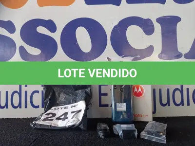 LOTE 247 - 01 - CELULAR MOTOROLA MOTO E6S 64GB 4G TELA 6.1 4GB RAM (NO ESTADO, NÃO SABEMOS SE FUNCIONA. LEILÃO NÃO TEM GARANTIA E NEM DEVOLUÇÃO, SUJEITO A POSSÍVEIS AVARIAS VISÍVEIS/OCULTAS E/OU AUSÊNCIA DE COMPONENTES)