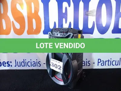 LOTE 302 - 01 - CAIXA DE SOM AMVOX STRONDO (NO ESTADO, NÃO SABEMOS SE FUNCIONA. LEILÃO NÃO TEM GARANTIA E NEM DEVOLUÇÃO, SUJEITO A POSSÍVEIS AVARIAS VISÍVEIS/OCULTAS E/OU AUSÊNCIA DE COMPONENTES)
