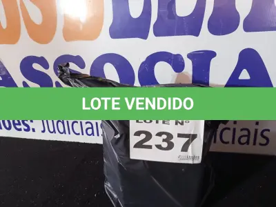 LOTE 237 - 04 - EQUIPAMENTOS DE BELEZA (NO ESTADO, NÃO SABEMOS SE FUNCIONA. LEILÃO NÃO TEM GARANTIA E NEM DEVOLUÇÃO, SUJEITO A POSSÍVEIS AVARIAS VISÍVEIS/OCULTAS E/OU AUSÊNCIA DE COMPONENTES)