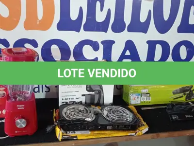 LOTE 274 - 01 – LIQUIDIFICADOR PHILIPS WALITA – 01 ASPIRADOR PHILCO – 01 BATEDEIRA BRITANIA – 01 FOGAREIRO 2 BOCAS (NO ESTADO, NÃO SABEMOS SE FUNCIONA. LEILÃO NÃO TEM GARANTIA E NEM DEVOLUÇÃO, SUJEITO A POSSÍVEIS AVARIAS VISÍVEIS/OCULTAS E/OU AUSÊNCIA DE COMPONENTES)