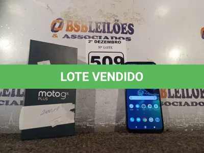 LOTE 509 - 01 CELULAR MOTO G8 PLUS. (NO ESTADO) ATENÇÃO! FAZER A VISITAÇÃO ANTES DE ARREMATAR, NÃO SABEMOS SE FUNCIONA. LEILÃO NÃO TEM GARANTIA E NEM DEVOLUÇÃO, SUJEITO A POSSÍVEIS AVARIAS VISÍVEIS/OCULTAS E/OU AUSÊNCIA DE COMPONENTES.