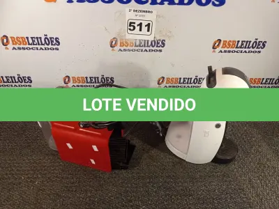 LOTE 511 - 02 CAFETEIRAS MARCAS E MODELOS DIVERSOS. (NO ESTADO) ATENÇÃO! FAZER A VISITAÇÃO ANTES DE ARREMATAR, NÃO SABEMOS SE FUNCIONA. LEILÃO NÃO TEM GARANTIA E NEM DEVOLUÇÃO, SUJEITO A POSSÍVEIS AVARIAS VISÍVEIS/OCULTAS E/OU AUSÊNCIA DE COMPONENTES.