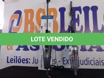 LOTE 516 - 02 – ASPIRADOR DE PÓ DIVERSOS (NO ESTADO, NÃO SABEMOS SE FUNCIONA. LEILÃO NÃO TEM GARANTIA E NEM DEVOLUÇÃO, SUJEITO A POSSÍVEIS AVARIAS VISÍVEIS/OCULTAS E/OU AUSÊNCIA DE COMPONENTES)