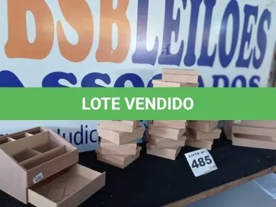 LOTE 485 - 22 – ITENS PARA ARTESANATOS (APROXIMADAMENTE) (NO ESTADO, NÃO SABEMOS SE FUNCIONA. LEILÃO NÃO TEM GARANTIA E NEM DEVOLUÇÃO, SUJEITO A POSSÍVEIS AVARIAS VISÍVEIS/OCULTAS E/OU AUSÊNCIA DE COMPONENTES)