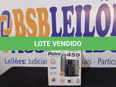 LOTE 459 - 01 - FRITADEIRA PHILCO AIR FRY GOURMET BLACK PFR15P 4L 1500W (NO ESTADO, NÃO SABEMOS SE FUNCIONA. LEILÃO NÃO TEM GARANTIA E NEM DEVOLUÇÃO, SUJEITO A POSSÍVEIS AVARIAS VISÍVEIS/OCULTAS E/OU AUSÊNCIA DE COMPONENTES)