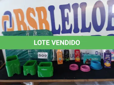 LOTE 509 - 32 – ITENS PET DIVERSOS (APROXIMADAMENTE)(NO ESTADO, NÃO SABEMOS SE FUNCIONA. LEILÃO NÃO TEM GARANTIA E NEM DEVOLUÇÃO, SUJEITO A POSSÍVEIS AVARIAS VISÍVEIS/OCULTAS E/OU AUSÊNCIA DE COMPONENTES)