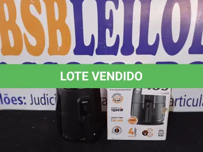 LOTE 459 - 01 - FRITADEIRA PHILCO AIR FRY GOURMET BLACK PFR15P 4L 1500W (NO ESTADO, NÃO SABEMOS SE FUNCIONA. LEILÃO NÃO TEM GARANTIA E NEM DEVOLUÇÃO, SUJEITO A POSSÍVEIS AVARIAS VISÍVEIS/OCULTAS E/OU AUSÊNCIA DE COMPONENTES)
