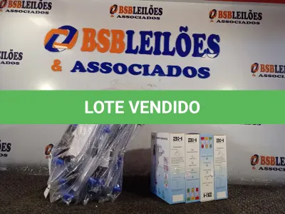 LOTE 031 - 10 MÁSCARAS DE PROTEÇÃO E 04 TERMÔMETROS INFRAVERMELHO. (NO ESTADO) ATENÇÃO! FAZER A VISITAÇÃO ANTES DE ARREMATAR, NÃO SABEMOS SE FUNCIONA. LEILÃO NÃO TEM GARANTIA E NEM DEVOLUÇÃO, SUJEITO A POSSÍVEIS AVARIAS VISÍVEIS/OCULTAS E/OU AUSÊNCIA DE COMPONENTES.