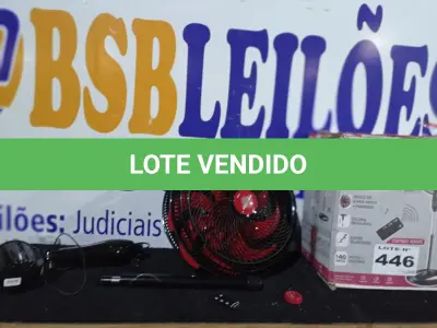 LOTE 446 - 01 VENTILADOR POSISHOP 140 WATTS COM CONTROLE REMOTO. (NO ESTADO) ATENÇÃO! FAZER A VISITAÇÃO ANTES DE ARREMATAR, NÃO SABEMOS SE FUNCIONA. LEILÃO NÃO TEM GARANTIA E NEM DEVOLUÇÃO, SUJEITO A POSSÍVEIS AVARIAS VISÍVEIS/OCULTAS E/OU AUSÊNCIA DE COMPONENTES.