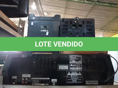 LOTE 044 - 01 APARELHO DE SOM 3X1 MARCA SONY, 01 APARELHO OI TV, 01 CAIXA DE SOM E 01 TV/RADIO 7”. (NO ESTADO) ATENÇÃO! FAZER A VISITAÇÃO ANTES DE ARREMATAR, NÃO SABEMOS SE FUNCIONA. LEILÃO NÃO TEM GARANTIA E NEM DEVOLUÇÃO, SUJEITO A POSSÍVEIS AVARIAS VISÍVEIS/OCULTAS E/OU AUSÊNCIA DE COMPONENTES.