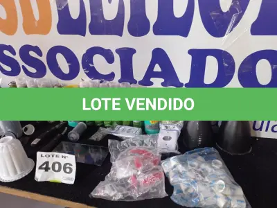 LOTE 406 - 30 – ITENS DE FERRAGISTA (APROXIMADAMENTE)(NO ESTADO, NÃO SABEMOS SE FUNCIONA. LEILÃO NÃO TEM GARANTIA E NEM DEVOLUÇÃO, SUJEITO A POSSÍVEIS AVARIAS VISÍVEIS/OCULTAS E/OU AUSÊNCIA DE COMPONENTES)
