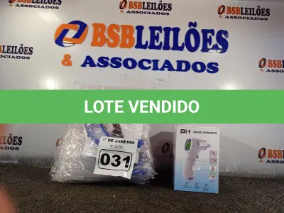 LOTE 031 - 10 MÁSCARAS DE PROTEÇÃO E 04 TERMÔMETROS INFRAVERMELHO. (NO ESTADO) ATENÇÃO! FAZER A VISITAÇÃO ANTES DE ARREMATAR, NÃO SABEMOS SE FUNCIONA. LEILÃO NÃO TEM GARANTIA E NEM DEVOLUÇÃO, SUJEITO A POSSÍVEIS AVARIAS VISÍVEIS/OCULTAS E/OU AUSÊNCIA DE COMPONENTES.