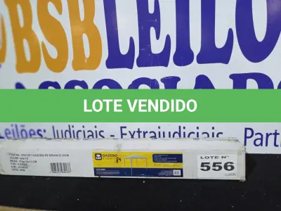 LOTE 556 - 01 - TENDA GAZEBO 2X2M (NO ESTADO, NÃO SABEMOS SE FUNCIONA. LEILÃO NÃO TEM GARANTIA E NEM DEVOLUÇÃO, SUJEITO A POSSÍVEIS AVARIAS VISÍVEIS/OCULTAS E/OU AUSÊNCIA DE COMPONENTES)