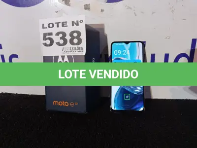 LOTE 538 - 01 - SMARTPHONE MOTOROLA MOTO E22 XT2239-10, 128GB, 4GB (NO ESTADO, NÃO SABEMOS SE FUNCIONA. LEILÃO NÃO TEM GARANTIA E NEM DEVOLUÇÃO, SUJEITO A POSSÍVEIS AVARIAS VISÍVEIS/OCULTAS E/OU AUSÊNCIA DE COMPONENTES)