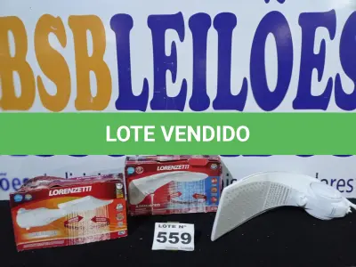 LOTE 559 - 03 – CHUVEIROS DIVERSOS (NO ESTADO, NÃO SABEMOS SE FUNCIONA. LEILÃO NÃO TEM GARANTIA E NEM DEVOLUÇÃO, SUJEITO A POSSÍVEIS AVARIAS VISÍVEIS/OCULTAS E/OU AUSÊNCIA DE COMPONENTES)