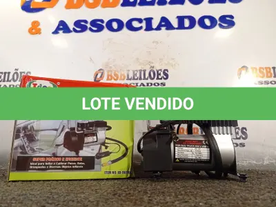 LOTE 023 - 01 COMPRESSOR DE AR PORTÁTIL 12V 150PSI. (NO ESTADO) ATENÇÃO! FAZER A VISITAÇÃO ANTES DE ARREMATAR, NÃO SABEMOS SE FUNCIONA. LEILÃO NÃO TEM GARANTIA E NEM DEVOLUÇÃO, SUJEITO A POSSÍVEIS AVARIAS VISÍVEIS/OCULTAS E/OU AUSÊNCIA DE COMPONENTES.