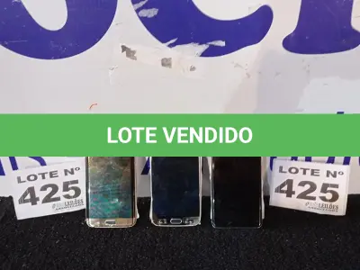 LOTE 425 - 01 - CELULAR SAMSUNG S10 – 01 CELULAR SAMSUNG S6 – 01 CELULAR SAMSUNG S7 (NO ESTADO, NÃO SABEMOS SE FUNCIONA. LEILÃO NÃO TEM GARANTIA E NEM DEVOLUÇÃO, SUJEITO A POSSÍVEIS AVARIAS VISÍVEIS/OCULTAS E/OU AUSÊNCIA DE COMPONENTES)