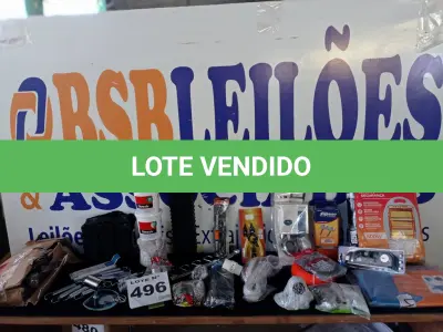 LOTE 496 - 84 – ITENS PARA FERRAGISTA  (APROXIMADAMENTE)(NO ESTADO, NÃO SABEMOS SE FUNCIONA. LEILÃO NÃO TEM GARANTIA E NEM DEVOLUÇÃO, SUJEITO A POSSÍVEIS AVARIAS VISÍVEIS/OCULTAS E/OU AUSÊNCIA DE COMPONENTES)