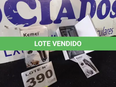 LOTE 390 - 01 - MAQUINA DE TOSA SEM FIO PROFISSIONAL PARA PETS KEMEI KM-1991 (NO ESTADO, NÃO SABEMOS SE FUNCIONA. LEILÃO NÃO TEM GARANTIA E NEM DEVOLUÇÃO, SUJEITO A POSSÍVEIS AVARIAS VISÍVEIS/OCULTAS E/OU AUSÊNCIA DE COMPONENTES)