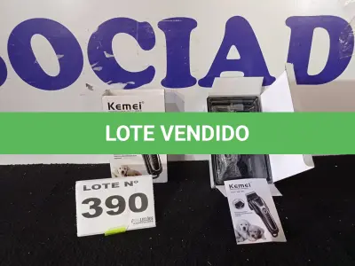 LOTE 390 - 01 - MAQUINA DE TOSA SEM FIO PROFISSIONAL PARA PETS KEMEI KM-1991 (NO ESTADO, NÃO SABEMOS SE FUNCIONA. LEILÃO NÃO TEM GARANTIA E NEM DEVOLUÇÃO, SUJEITO A POSSÍVEIS AVARIAS VISÍVEIS/OCULTAS E/OU AUSÊNCIA DE COMPONENTES)