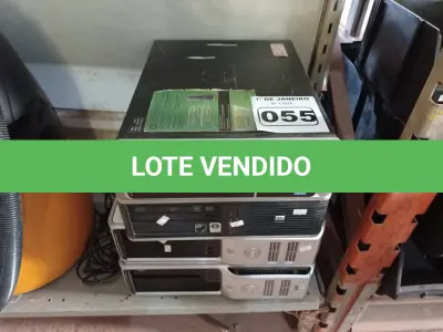 LOTE 055 - 04 CPU’S MARCAS E MODELOS DIVERSOS. (NO ESTADO) ATENÇÃO! FAZER A VISITAÇÃO ANTES DE ARREMATAR, NÃO SABEMOS SE FUNCIONA. LEILÃO NÃO TEM GARANTIA E NEM DEVOLUÇÃO, SUJEITO A POSSÍVEIS AVARIAS VISÍVEIS/OCULTAS E/OU AUSÊNCIA DE COMPONENTES.