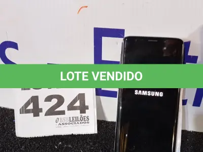 LOTE 424 - 01 - CELULAR SAMSUNG S9 128GB (NO ESTADO, NÃO SABEMOS SE FUNCIONA. LEILÃO NÃO TEM GARANTIA E NEM DEVOLUÇÃO, SUJEITO A POSSÍVEIS AVARIAS VISÍVEIS/OCULTAS E/OU AUSÊNCIA DE COMPONENTES)