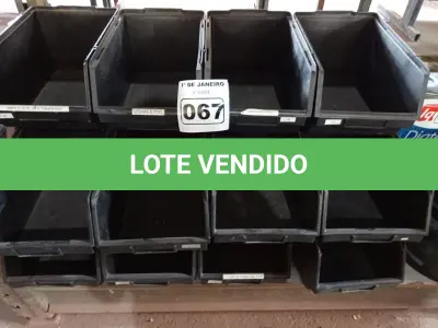 LOTE 067 - 01 LOTE COM VÁRIAS CAÇAMBAS ORGANIZADORAS. (NO ESTADO) ATENÇÃO! FAZER A VISITAÇÃO ANTES DE ARREMATAR, NÃO SABEMOS SE FUNCIONA. LEILÃO NÃO TEM GARANTIA E NEM DEVOLUÇÃO, SUJEITO A POSSÍVEIS AVARIAS VISÍVEIS/OCULTAS E/OU AUSÊNCIA DE COMPONENTES.