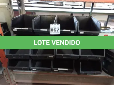 LOTE 067 - 01 LOTE COM VÁRIAS CAÇAMBAS ORGANIZADORAS. (NO ESTADO) ATENÇÃO! FAZER A VISITAÇÃO ANTES DE ARREMATAR, NÃO SABEMOS SE FUNCIONA. LEILÃO NÃO TEM GARANTIA E NEM DEVOLUÇÃO, SUJEITO A POSSÍVEIS AVARIAS VISÍVEIS/OCULTAS E/OU AUSÊNCIA DE COMPONENTES.