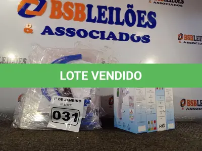 LOTE 031 - 10 MÁSCARAS DE PROTEÇÃO E 04 TERMÔMETROS INFRAVERMELHO. (NO ESTADO) ATENÇÃO! FAZER A VISITAÇÃO ANTES DE ARREMATAR, NÃO SABEMOS SE FUNCIONA. LEILÃO NÃO TEM GARANTIA E NEM DEVOLUÇÃO, SUJEITO A POSSÍVEIS AVARIAS VISÍVEIS/OCULTAS E/OU AUSÊNCIA DE COMPONENTES.