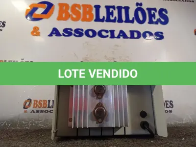 LOTE 019 - 01 FONTE DE ALIMENTAÇÃO ESTABILIZADA 12V 3 AMPERES. (NO ESTADO) ATENÇÃO! FAZER A VISITAÇÃO ANTES DE ARREMATAR, NÃO SABEMOS SE FUNCIONA. LEILÃO NÃO TEM GARANTIA E NEM DEVOLUÇÃO, SUJEITO A POSSÍVEIS AVARIAS VISÍVEIS/OCULTAS E/OU AUSÊNCIA DE COMPONENTES.