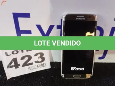 LOTE 423 - 01 - CELULAR SAMSUNG S7 EDGE (NO ESTADO, NÃO SABEMOS SE FUNCIONA. LEILÃO NÃO TEM GARANTIA E NEM DEVOLUÇÃO, SUJEITO A POSSÍVEIS AVARIAS VISÍVEIS/OCULTAS E/OU AUSÊNCIA DE COMPONENTES)