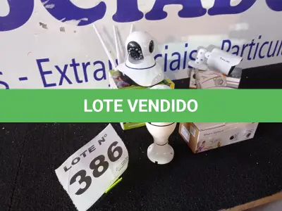 LOTE 386 - 03 – CÂMERAS DIVERSAS (NO ESTADO, NÃO SABEMOS SE FUNCIONA. LEILÃO NÃO TEM GARANTIA E NEM DEVOLUÇÃO, SUJEITO A POSSÍVEIS AVARIAS VISÍVEIS/OCULTAS E/OU AUSÊNCIA DE COMPONENTES)