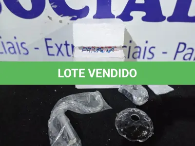 LOTE 552 - 01 ARANDELA MARIA TEREZA(NO ESTADO, NÃO SABEMOS SE FUNCIONA. LEILÃO NÃO TEM GARANTIA E NEM DEVOLUÇÃO, SUJEITO A POSSÍVEIS AVARIAS VISÍVEIS/OCULTAS E/OU AUSÊNCIA DE COMPONENTES)