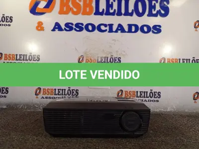 LOTE 003 - 01 PROJETOR MULTIMIDIA MARCA LG. (NO ESTADO) ATENÇÃO! FAZER A VISITAÇÃO ANTES DE ARREMATAR, NÃO SABEMOS SE FUNCIONA. LEILÃO NÃO TEM GARANTIA E NEM DEVOLUÇÃO, SUJEITO A POSSÍVEIS AVARIAS VISÍVEIS/OCULTAS E/OU AUSÊNCIA DE COMPONENTES.