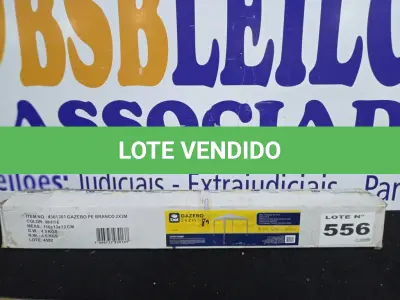 LOTE 556 - 01 - TENDA GAZEBO 2X2M (NO ESTADO, NÃO SABEMOS SE FUNCIONA. LEILÃO NÃO TEM GARANTIA E NEM DEVOLUÇÃO, SUJEITO A POSSÍVEIS AVARIAS VISÍVEIS/OCULTAS E/OU AUSÊNCIA DE COMPONENTES)