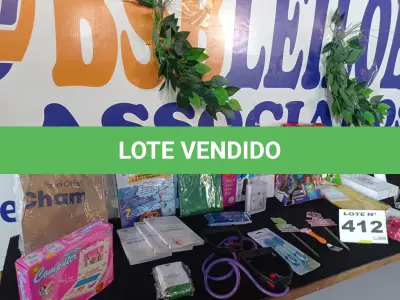 LOTE 412 - 30 – ITENS PARA PAPELARIA E BRINQUEDOS DIVERSOS (APROXIMADAMENTE)(NO ESTADO, NÃO SABEMOS SE FUNCIONA. LEILÃO NÃO TEM GARANTIA E NEM DEVOLUÇÃO, SUJEITO A POSSÍVEIS AVARIAS VISÍVEIS/OCULTAS E/OU AUSÊNCIA DE COMPONENTES)(NO ESTADO, NÃO SABEMOS SE FUNCIONA. LEILÃO NÃO TEM GARANTIA E NEM DEVOLUÇÃO, SUJEITO A POSSÍVEIS AVARIAS VISÍVEIS/OCULTAS E/OU AUSÊNCIA DE COMPONENTES)