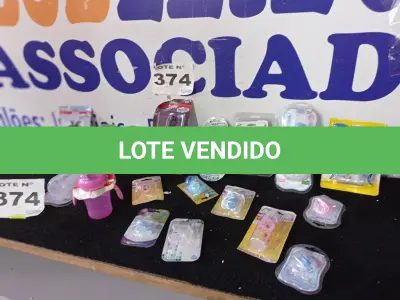 LOTE 374 - 17 – ITENS BEBES DIVERSOS  (APROXIMADAMENTE)(NO ESTADO, NÃO SABEMOS SE FUNCIONA. LEILÃO NÃO TEM GARANTIA E NEM DEVOLUÇÃO, SUJEITO A POSSÍVEIS AVARIAS VISÍVEIS/OCULTAS E/OU AUSÊNCIA DE COMPONENTES)