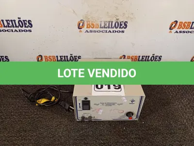 LOTE 019 - 01 FONTE DE ALIMENTAÇÃO ESTABILIZADA 12V 3 AMPERES. (NO ESTADO) ATENÇÃO! FAZER A VISITAÇÃO ANTES DE ARREMATAR, NÃO SABEMOS SE FUNCIONA. LEILÃO NÃO TEM GARANTIA E NEM DEVOLUÇÃO, SUJEITO A POSSÍVEIS AVARIAS VISÍVEIS/OCULTAS E/OU AUSÊNCIA DE COMPONENTES.