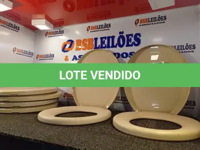 LOTE 129 - 06 ASSENTOS PARA VASO SANITÁRIO. (NO ESTADO) ATENÇÃO! FAZER A VISITAÇÃO ANTES DE ARREMATAR, NÃO SABEMOS SE FUNCIONA. LEILÃO NÃO TEM GARANTIA E NEM DEVOLUÇÃO, SUJEITO A POSSÍVEIS AVARIAS VISÍVEIS/OCULTAS E/OU AUSÊNCIA DE COMPONENTES.